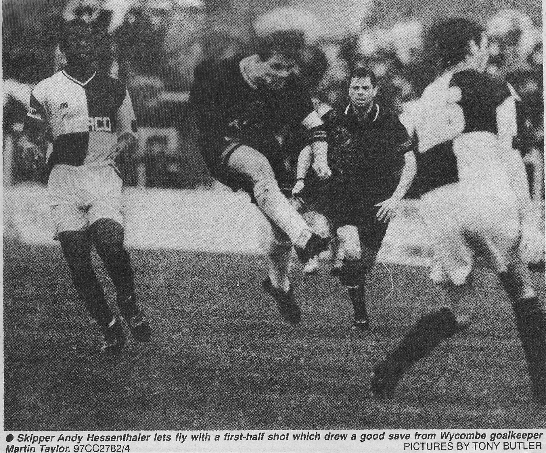 1997 10 11 Gillingham 10 Andy Hessenthaller