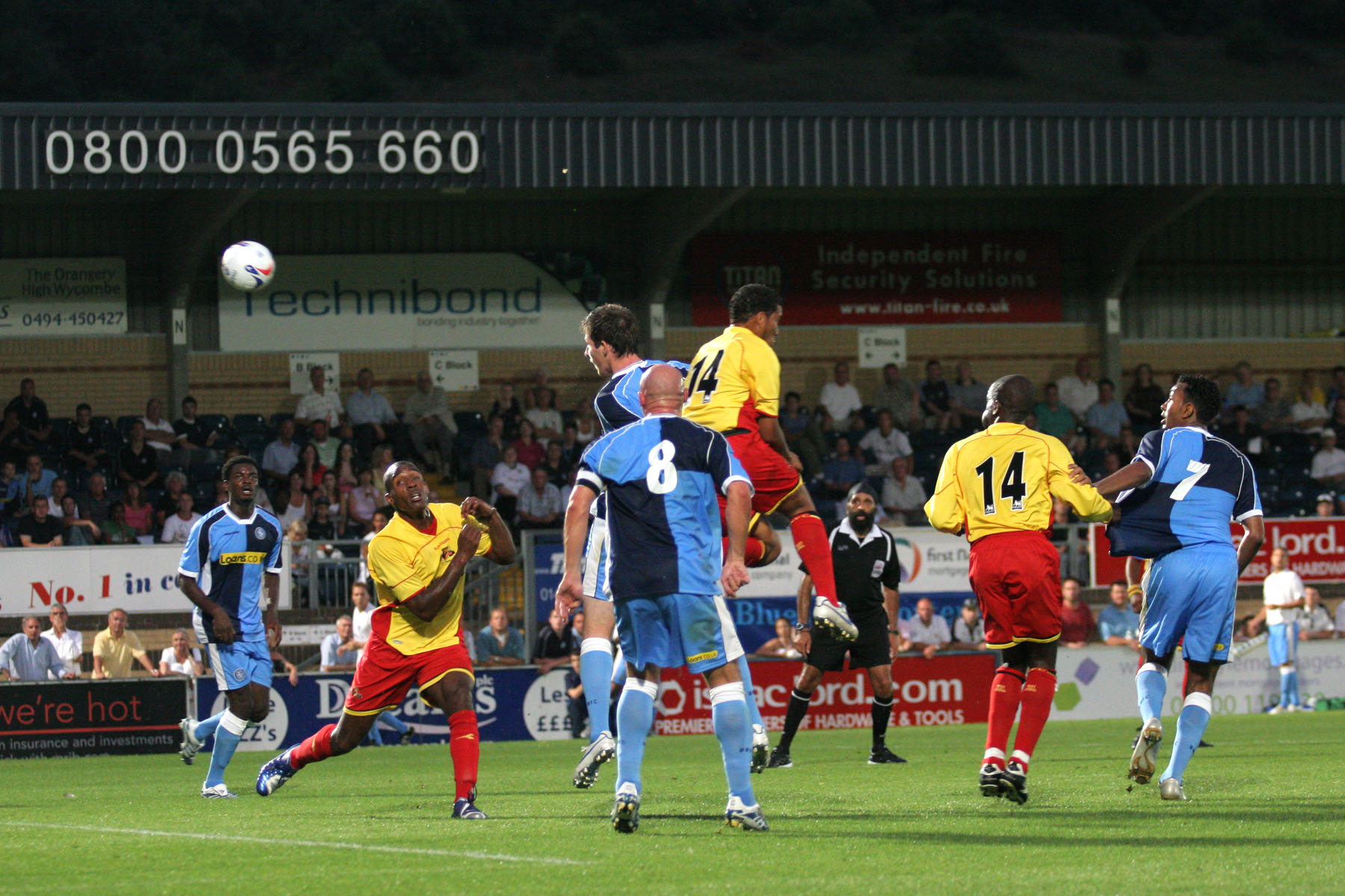 2006 07 26 Watford FR H 046 lots