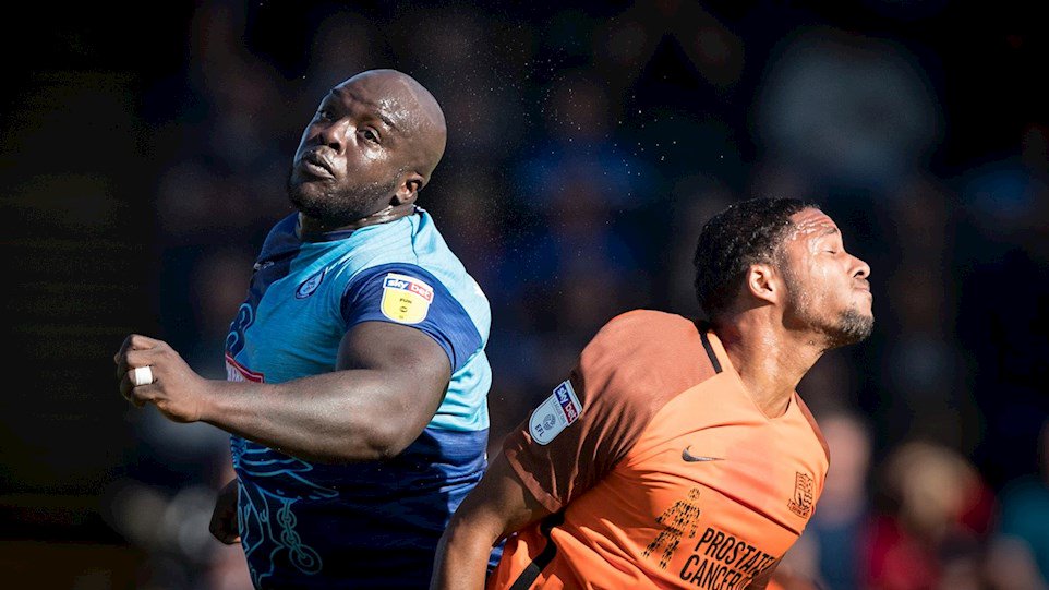 2018 09 29 Southend SBL1 H 18 Adebayo Akinfenwa+Timothee Dieng