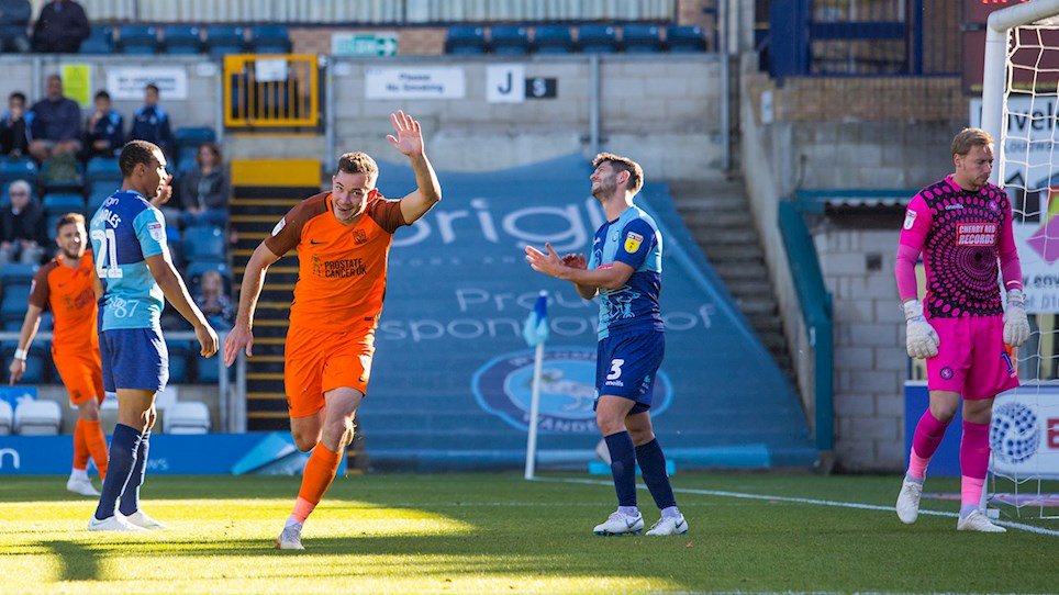 2018 09 29 Southend SBL1 H 33 SU goal2 Tom Hopper