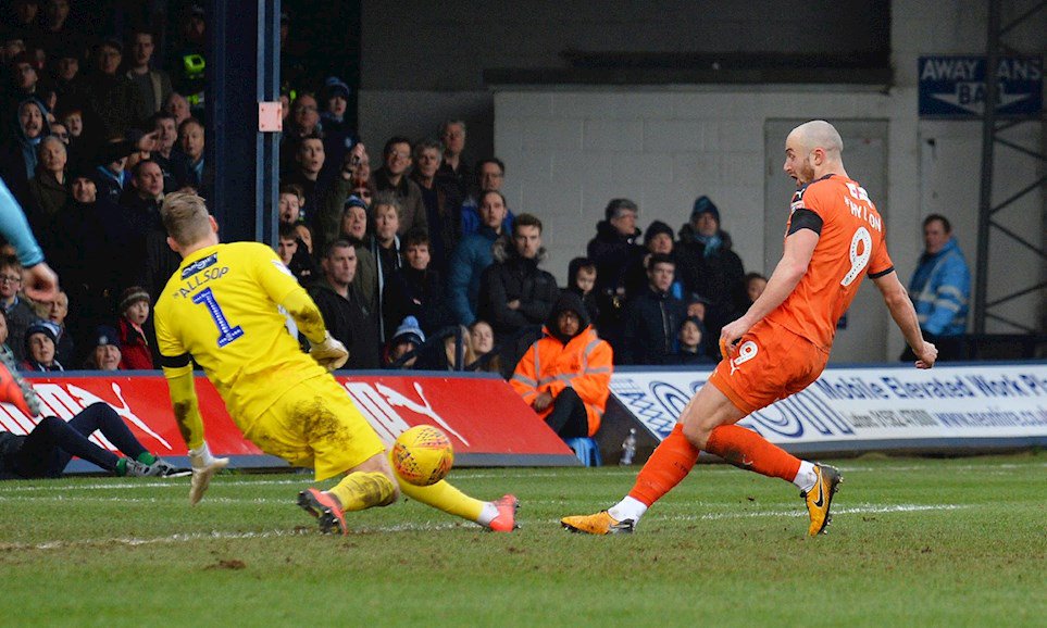 2019 02 09 Luton Town SBL1 A 11 Ryan Allsop+Danny Hylton