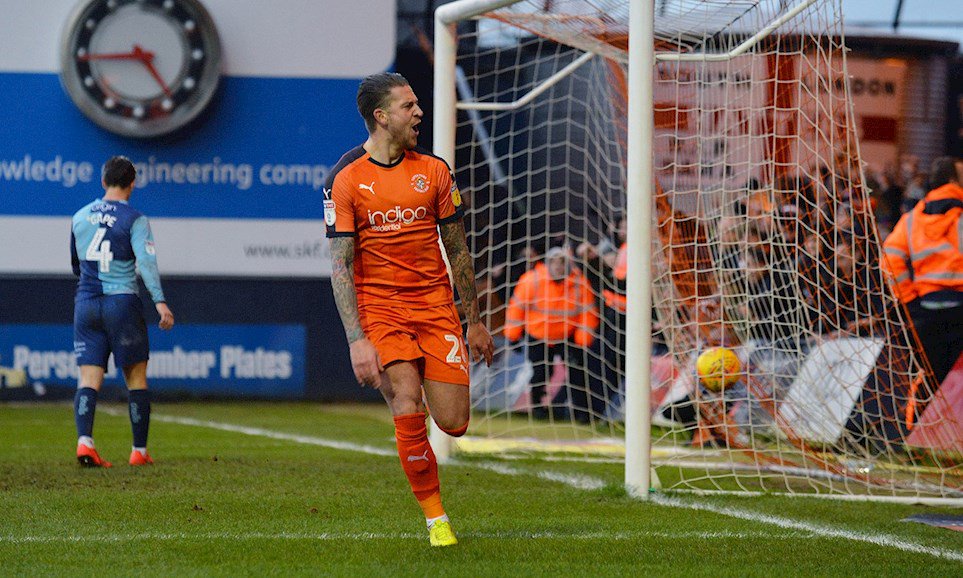 2019 02 09 Luton Town SBL1 A 43 George Moncur LT goal2