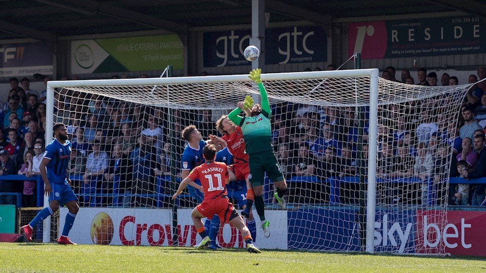 2019 04 19 Rochdale SBL1 A 28 Alex Samuel+Josh Lillis