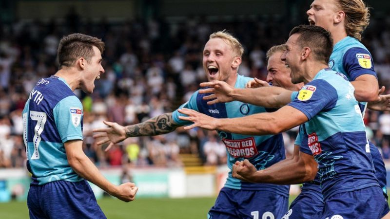 2019 08 03 Bolton SBL1 H 137 WWGoal1 Paul Smyth celebrate
