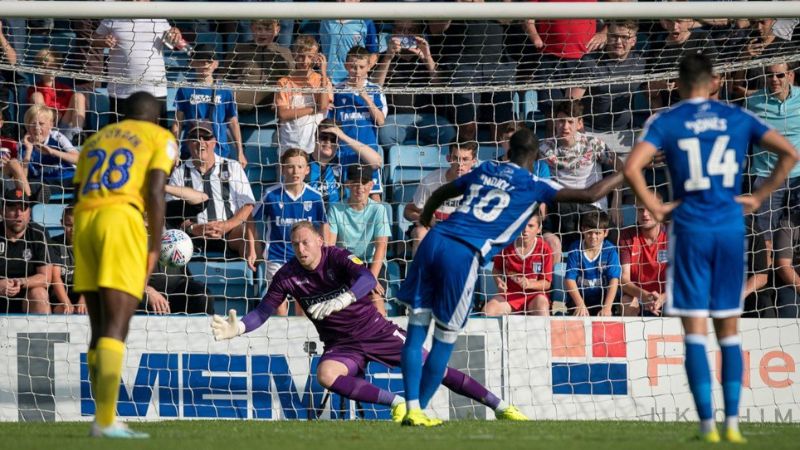 2019 09 14 Gillingham SBL1 A 46 GFC Goal2 Mikael Ndjoli penalty