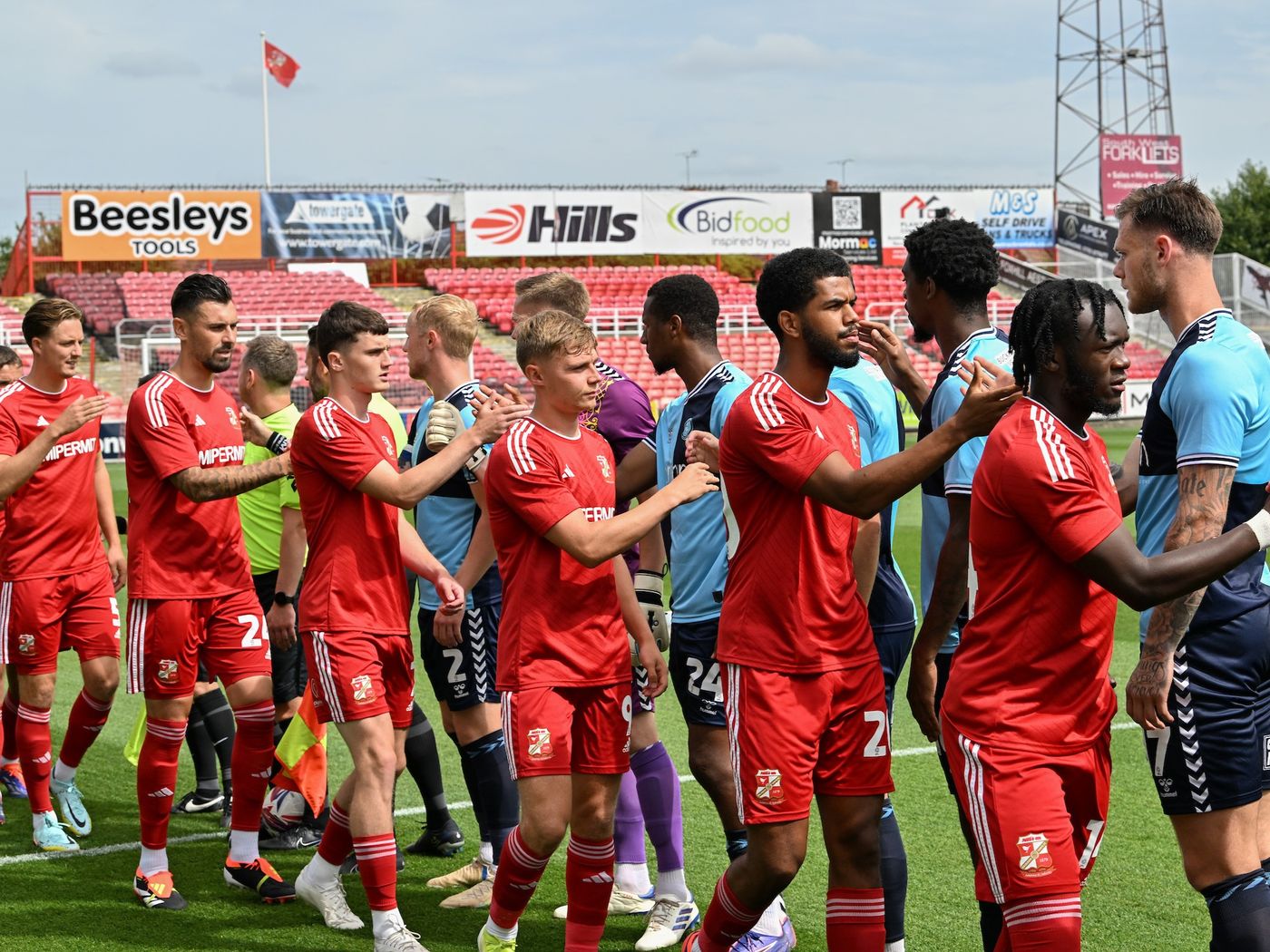 2024 08 03 Swindon FR A 02 Shake Hands