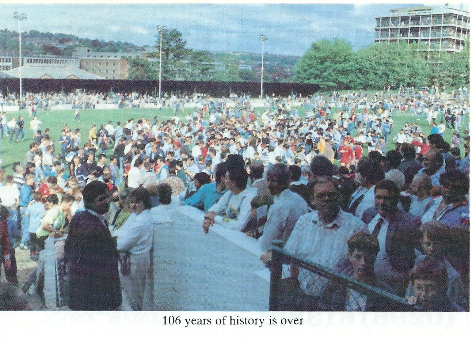 1990 05 07 Last Game At Loakes Park Programme 102