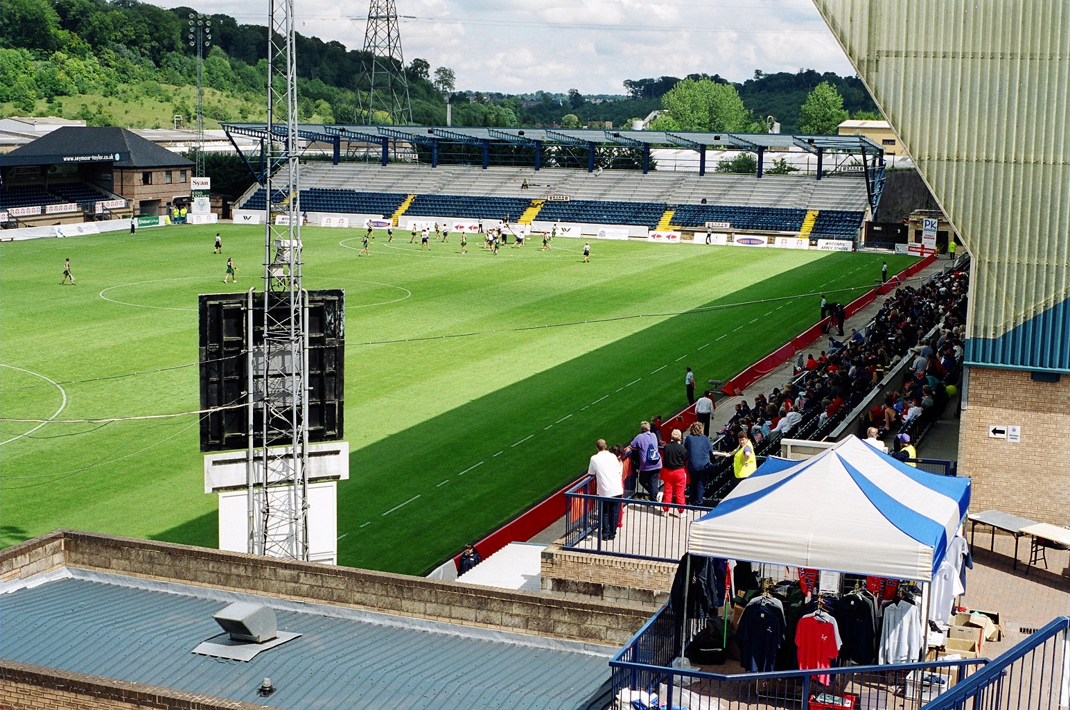 2001 07 14 Expansion Of Away End 01